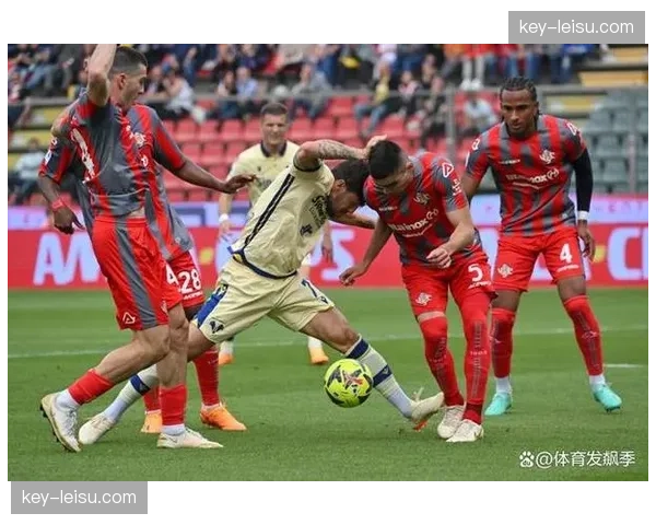 意甲第33轮：争四格局基本明朗，保级大战依然激烈