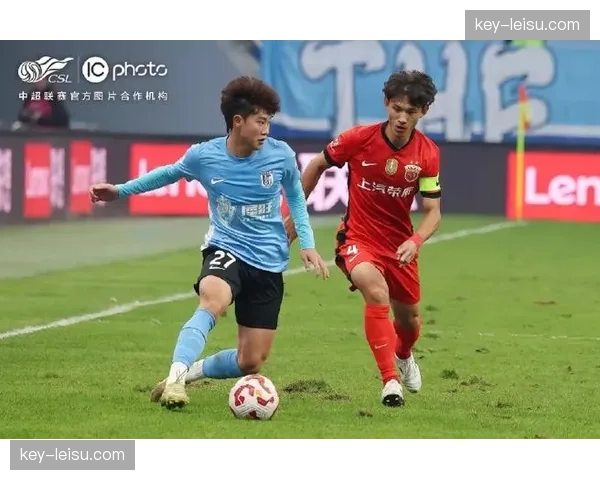 大连英博新星杨铭锐国青两战3球，成留洋市场热门人选